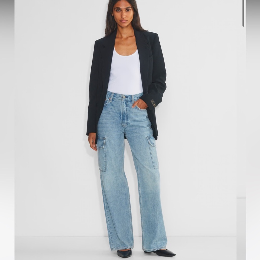 NWT Aritzia Farrah cargo hi-rise wide leg